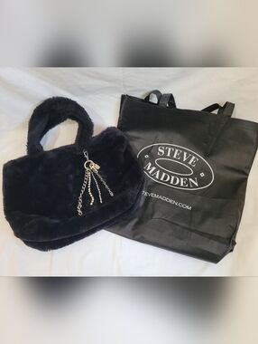 NWOT Steve Madden Black Faux Fur Purse Tote with Silver Charm Accents